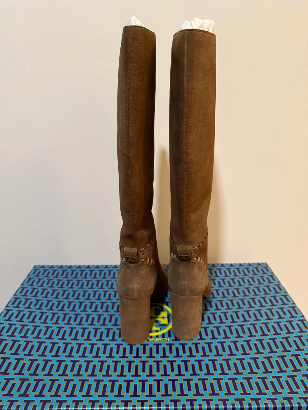 Tory Burch Women's Contraire 90MM NAT Suede River Rock Knee Boots size 8 NWT